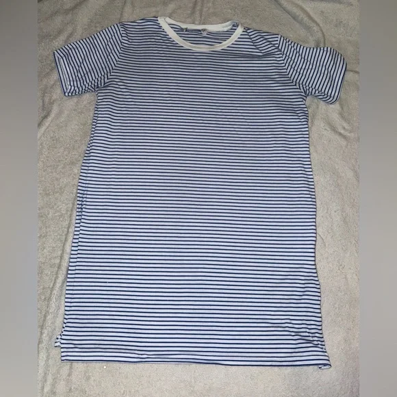 Tshirt Dress - Picture 1 of 3